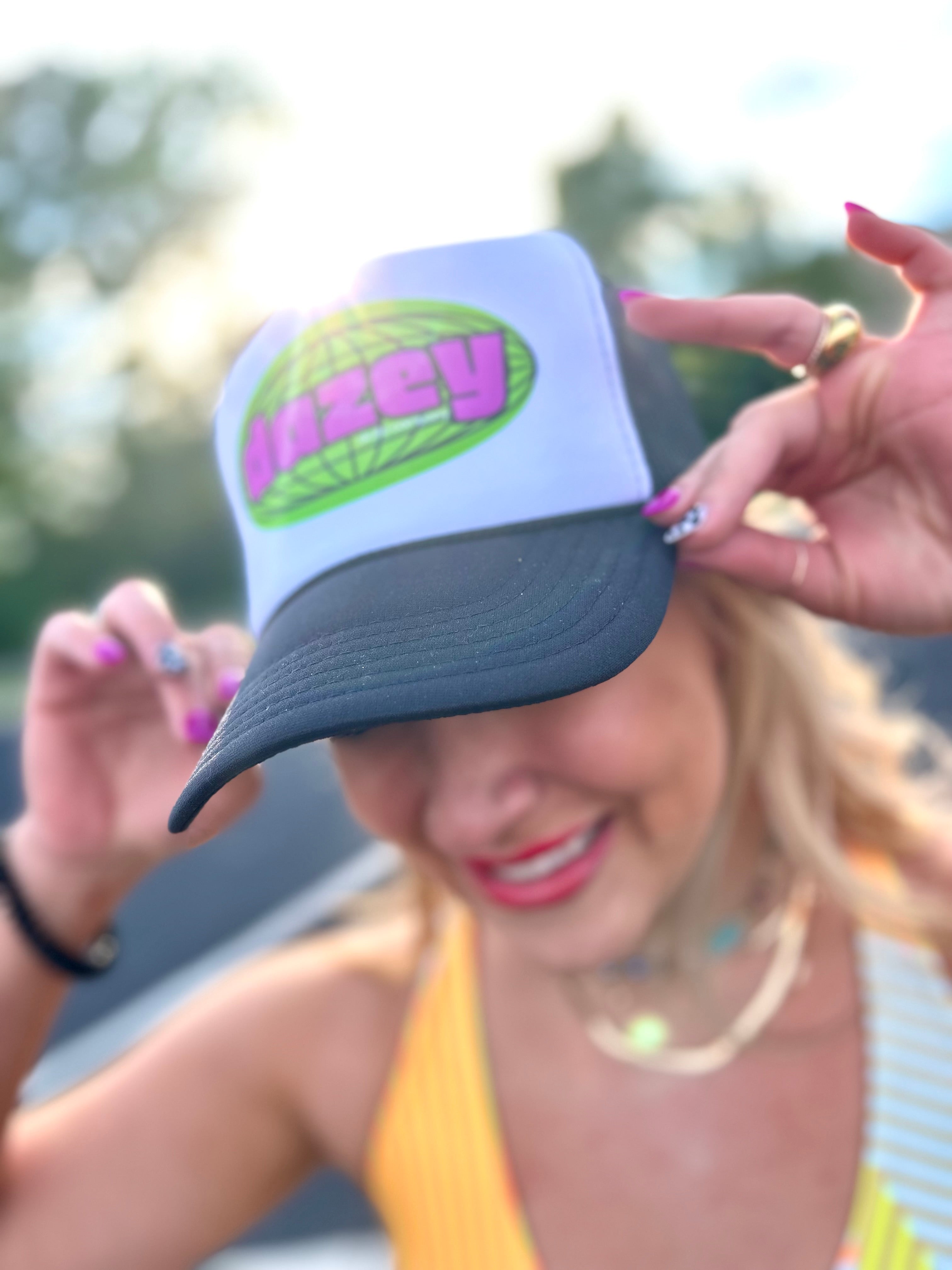 Dazey Worldwide Trucker Hat – Dazey Skate Company
